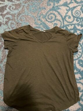 Urban Diction V-Neck Women's Tee in Olive